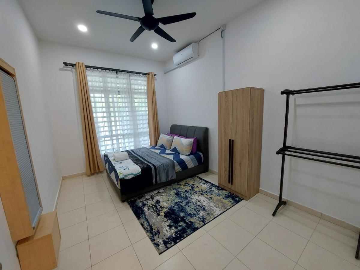 M2H Homestay Куантан Екстер'єр фото